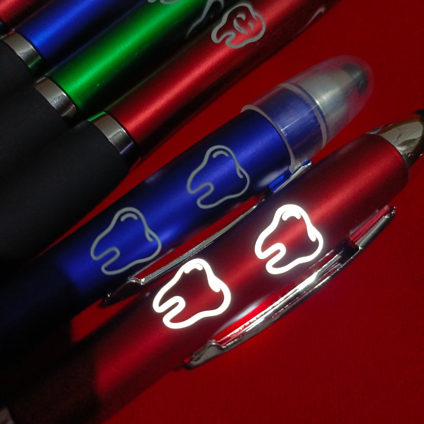 LED Ballpoint Pen with tooth cartoon