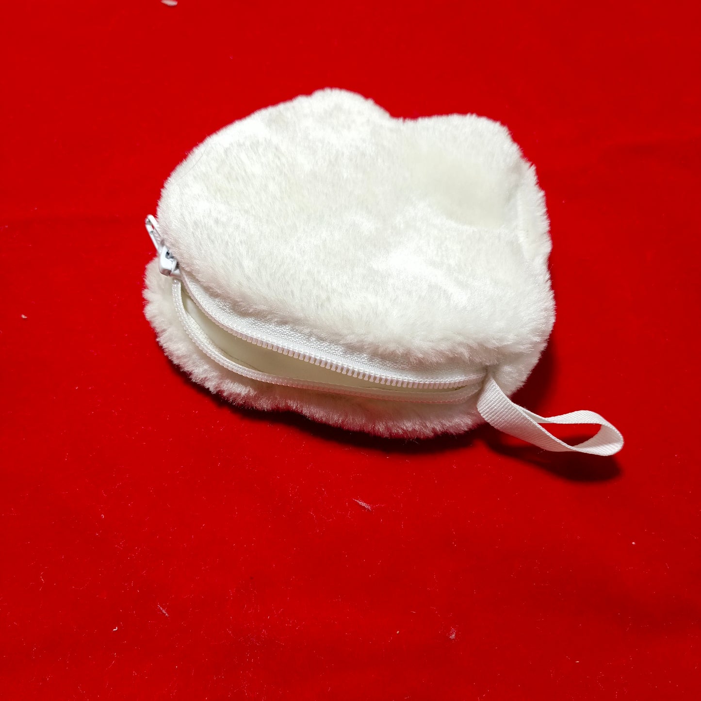 Plushies Pouch in tooth shape