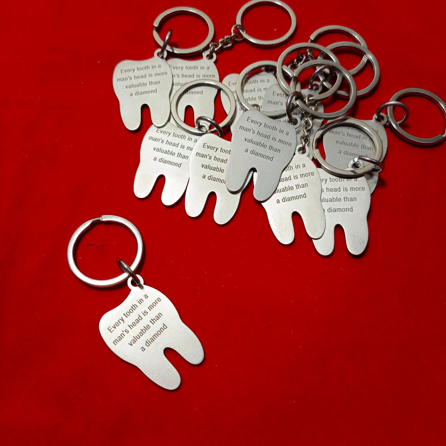 Keychain of tooth quotation "Diamond"