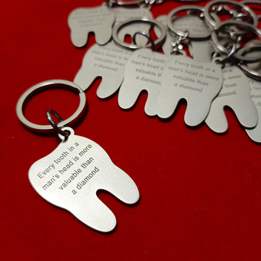 Keychain of tooth quotation "Diamond"