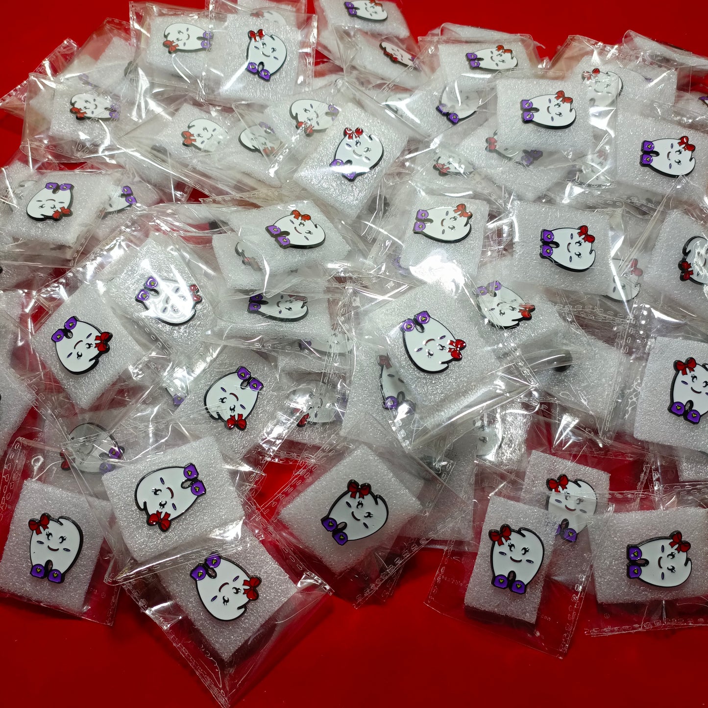 Lapel pins of she tooth cartoon